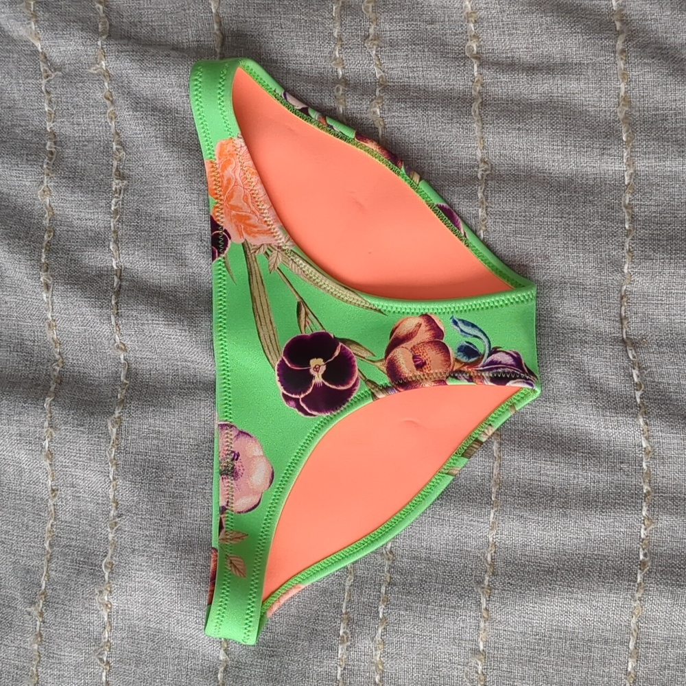 Triangl Bikini Bottoms